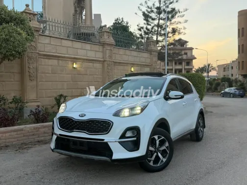 كيا سبورتاج 2020 أبيض مستعملة للبيع - 2