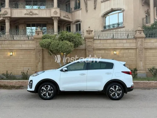 كيا سبورتاج 2020 أبيض مستعملة للبيع - 5