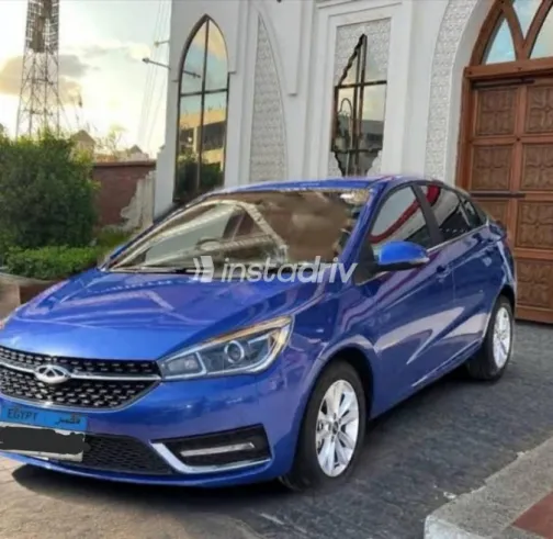 شيرى اريزو 5 2021 أبيض مستعملة للبيع - 1