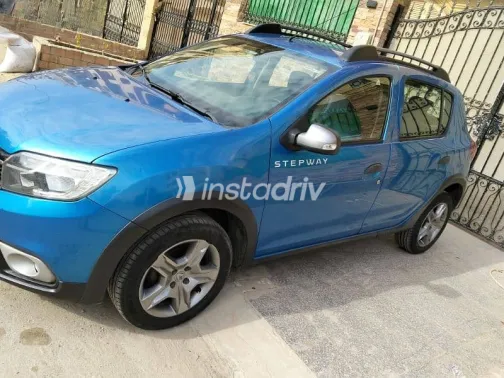 Renault Sandero Step Way 2019 White Used for Sale - 2