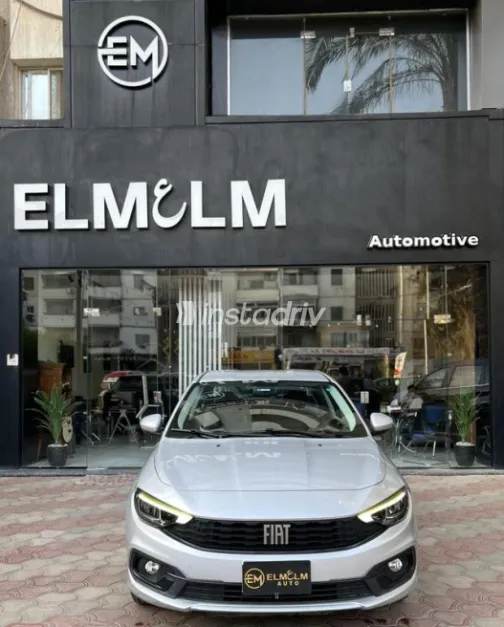 Fiat Tipo 2021 Silver Used for Sale - 2