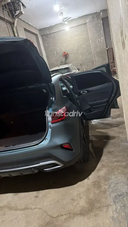 Kia Xceed 2025 Blue Used for Sale - 4