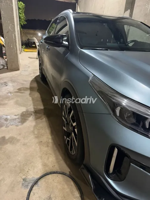 Kia Xceed 2025 Blue Used for Sale - 10