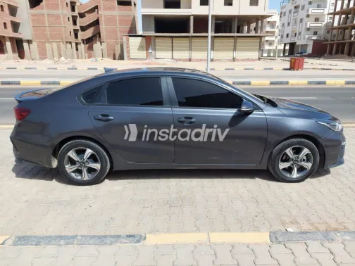 Kia Grand Cerato 2021 Dark Gray Used for Sale - 6