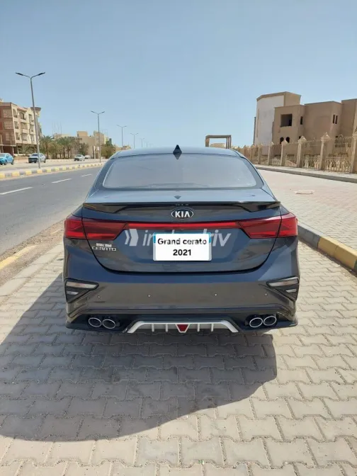 Kia Grand Cerato 2021 Dark Gray Used for Sale - 7