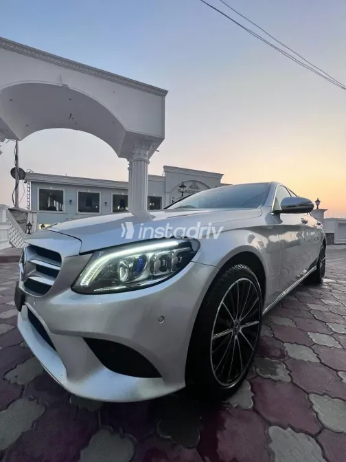 مرسيدس C 200 2019 فضي مستعملة للبيع - 3