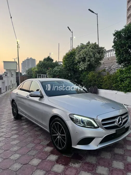 مرسيدس C 200 2019 فضي مستعملة للبيع - 4