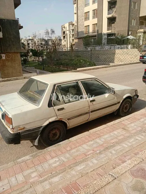 Toyota Corolla 1986 White Used for Sale - 2