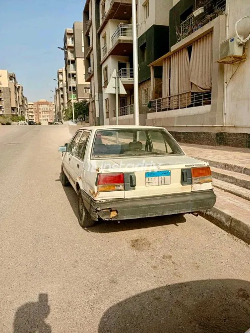 Toyota Corolla 1986 White Used for Sale - 4