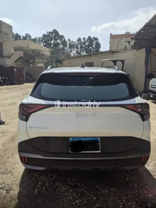 Kia Sportage 2022 White Used for Sale - 6