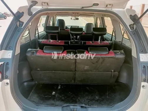 Toyota Veloz 2023 White Used for Sale - 5