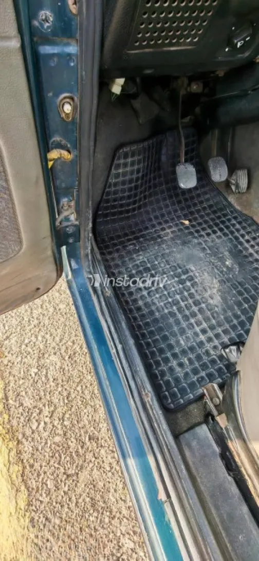 لادا 2107 2002 فضي مستعملة للبيع - 2