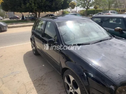 Volkswagen Golf 4 1999 Black Used for Sale - 3
