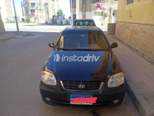 Hyundai Verna 2011 Black Used for Sale - 2
