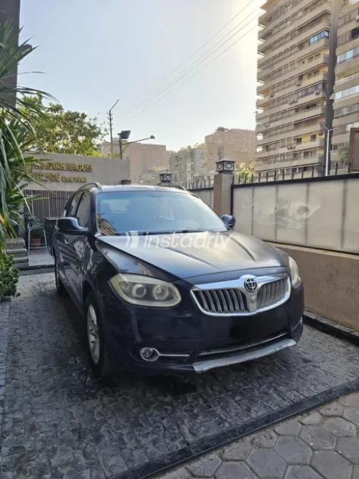 Brilliance V5 2014 Black Used for Sale - 2