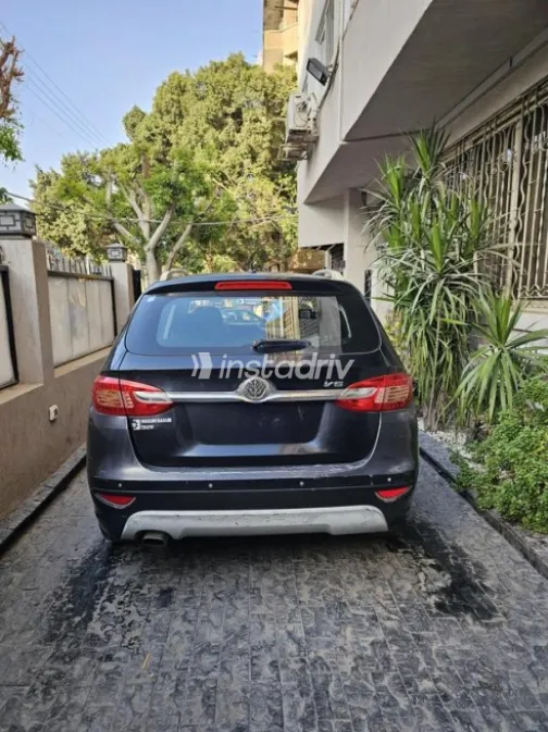 Brilliance V5 2014 Black Used for Sale - 4