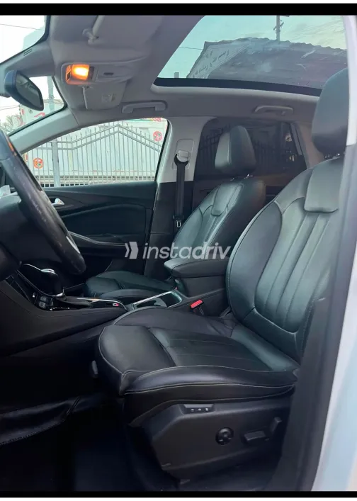 Opel Grandland 2021 White Used for Sale - 6