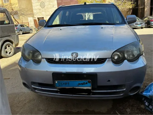 هوندا HRV 2005 فضي مستعملة للبيع - 5