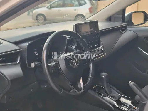 Toyota Corolla 2021 White Used for Sale - 9