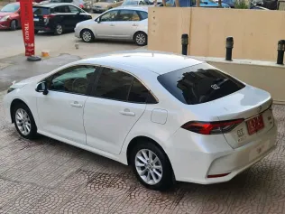 Toyota Corolla 2021 White Used for Sale