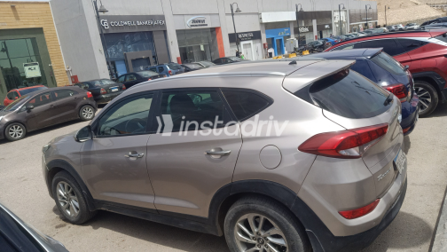 Hyundai Tucson 2017 Champagne Used for Sale - 2