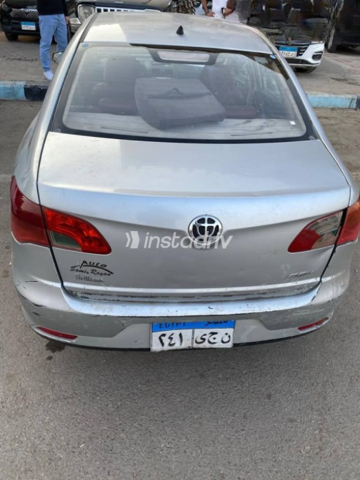 Brilliance FSV 2011 Silver Used for Sale - 3