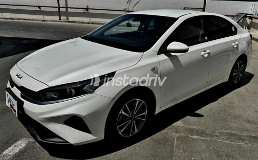 Kia K3 2022 White Used for Sale - 1