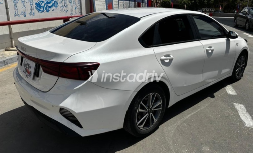 Kia K3 2022 White Used for Sale - 2