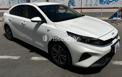 Kia K3 2022 White Used for Sale - 3