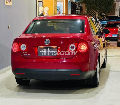 Volkswagen Jetta 2009 Red Used for Sale - 5