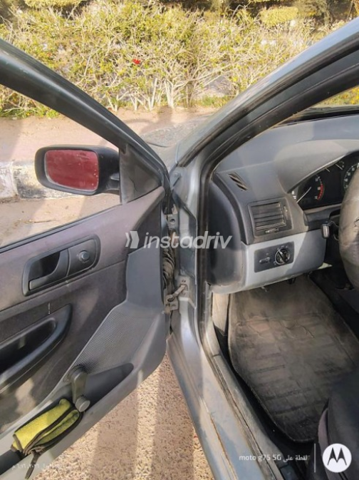 Skoda Fabia 2002 Cyan Used for Sale - 9