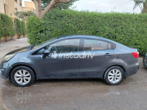 Kia Rio 2015 Gray Used for Sale - 2