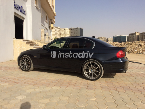 BMW 320 2009 Black Used for Sale - 1