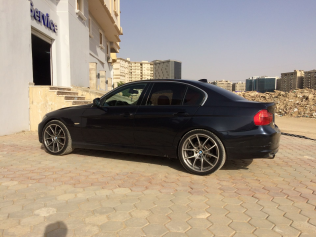 BMW 320 2009 Black Used for Sale