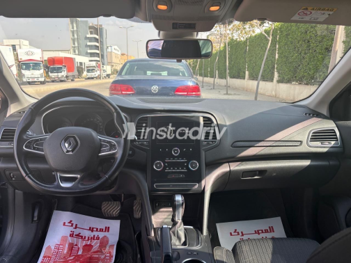 Renault Megane 2019 Gray Used for Sale - 2