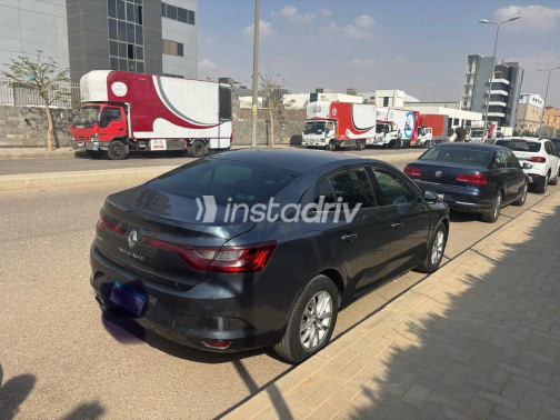 Renault Megane 2019 Gray Used for Sale - 3