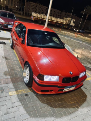 بي ام دبليو 316 1994 أحمر مستعملة للبيع