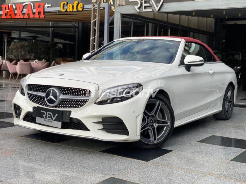 Mercedes C 180 2019 White Used for Sale - 1