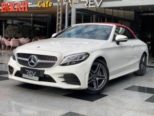 Mercedes C 180 2019 White Used for Sale