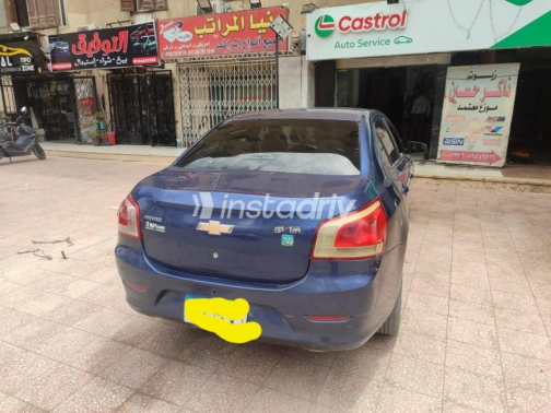 Chevrolet Optra 2018 White Used for Sale - 2