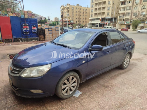 Chevrolet Optra 2018 White Used for Sale - 3