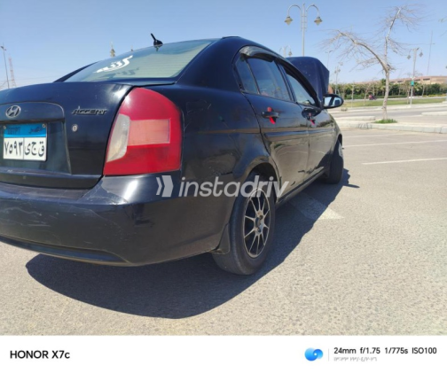 Hyundai Accent 2010 Black Used for Sale - 3
