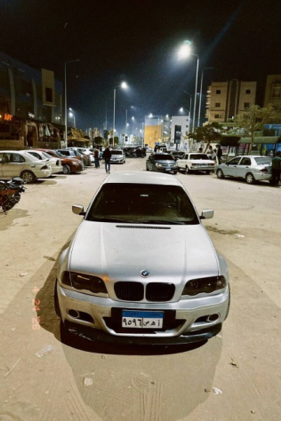 بي ام دبليو 318 1999 فضي مستعملة للبيع