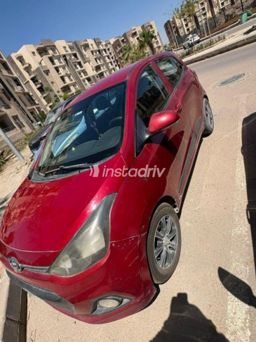 Hyundai Grand i10 2016 White Used for Sale - 7
