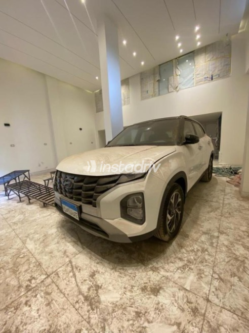 Hyundai Creta 2023 White Used for Sale - 2