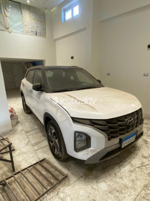 Hyundai Creta 2023 White Used for Sale - 4