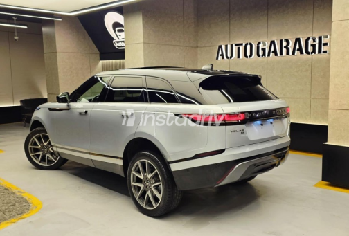 Land Rover Velar 2021 Silver Used for Sale - 5