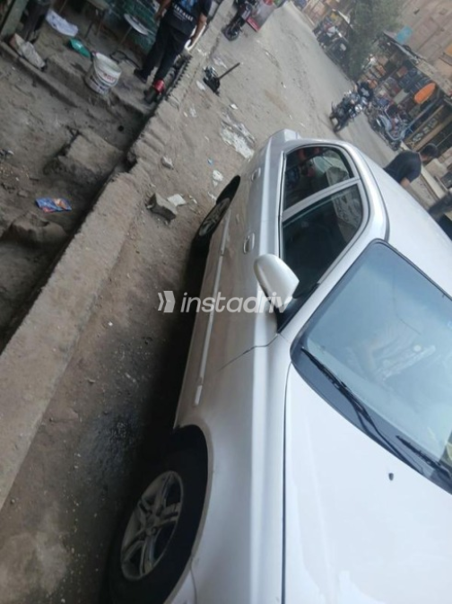 Hyundai Verna 2015 White Used for Sale - 5