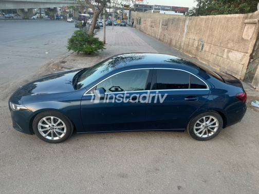 Mercedes A 180 2021 White Used for Sale - 9
