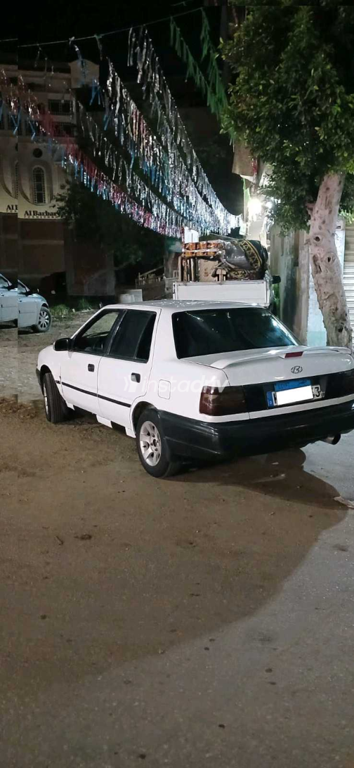 هيونداي اكسيل 1998 أبيض مستعملة للبيع - 5